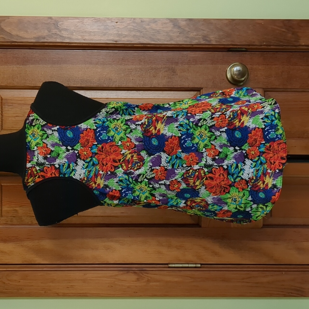 h.i.p. Multicolor Floral Racerback Top - Picture 4 of 8